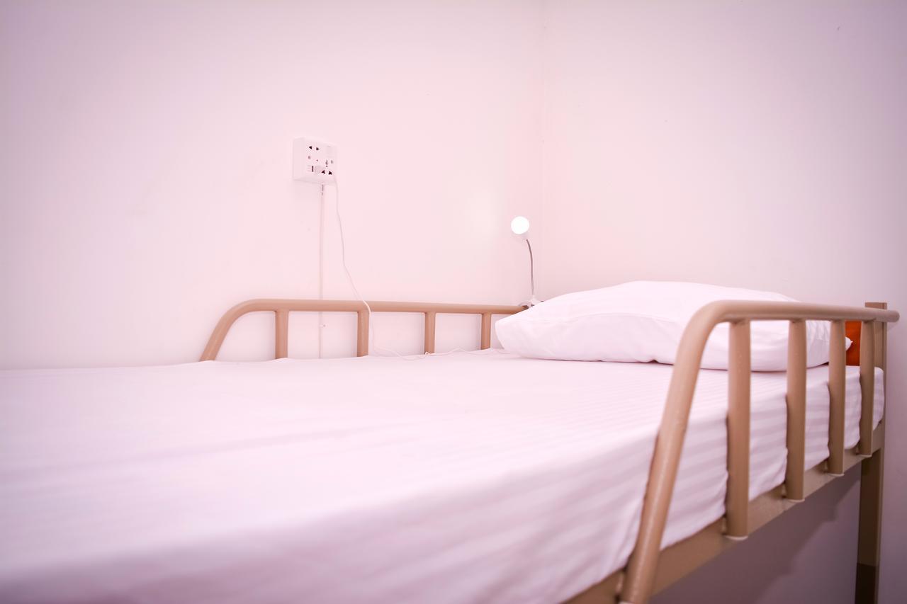 Yoyo Airport Hostel Negombo Dış mekan fotoğraf