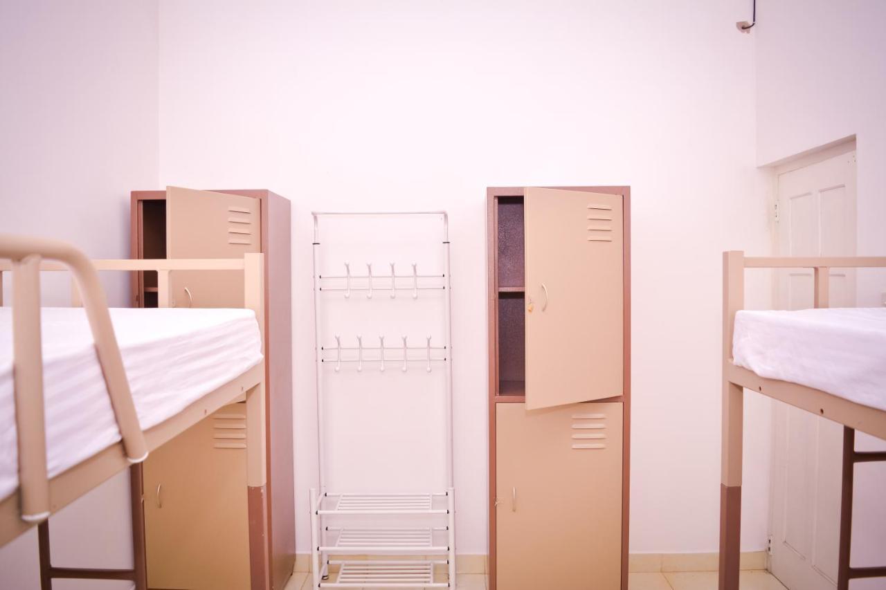 Yoyo Airport Hostel Negombo Dış mekan fotoğraf